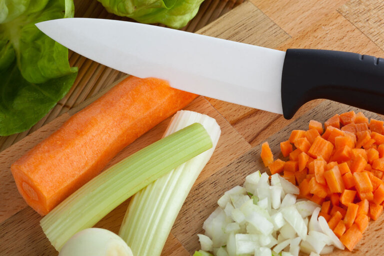 ceramic knife