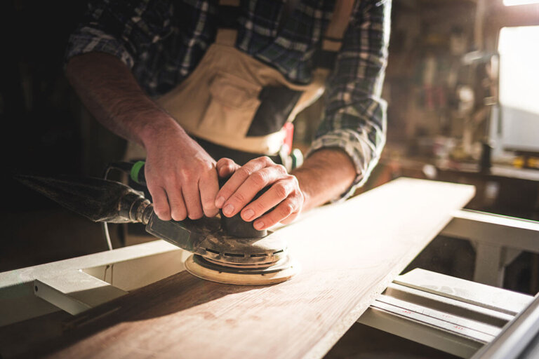 cordless orbital sander