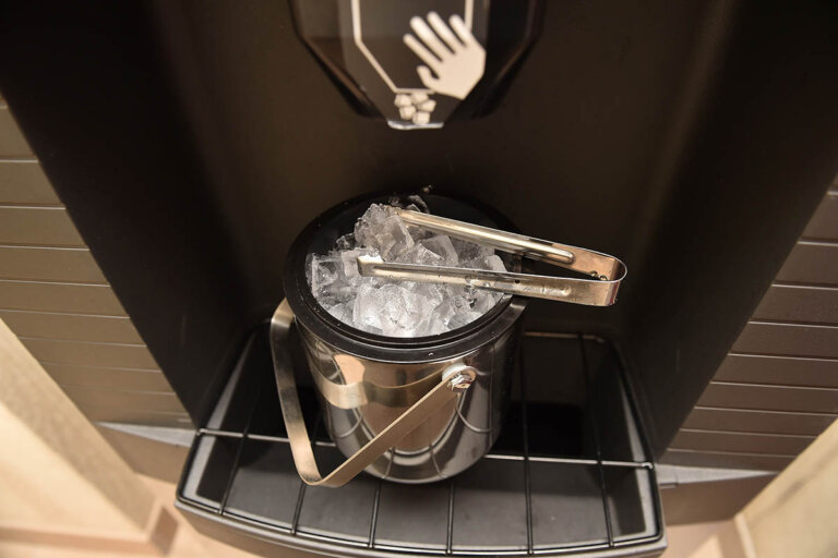 ice maker