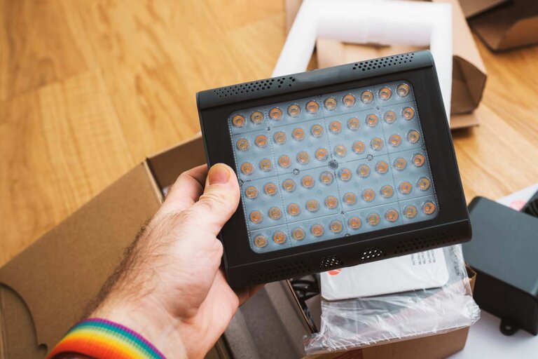 LED battery construction spotlight