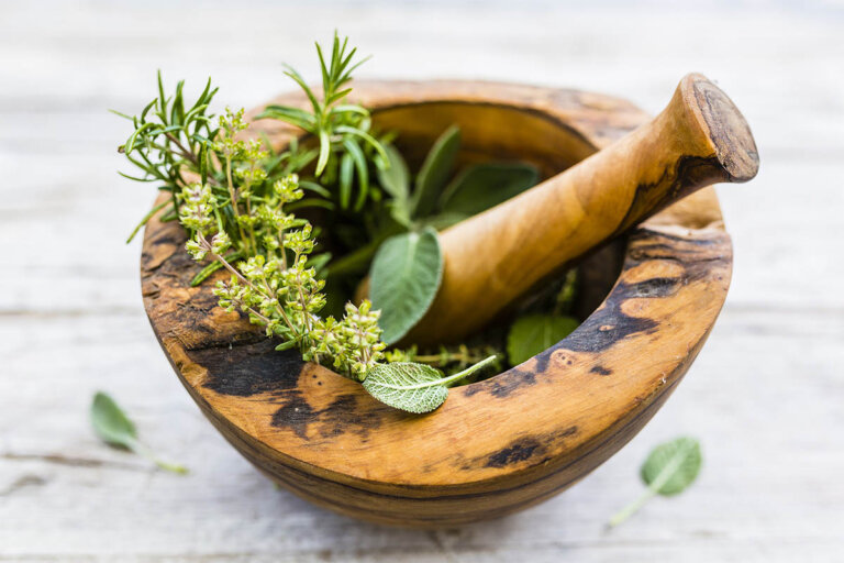 mortar and pestle